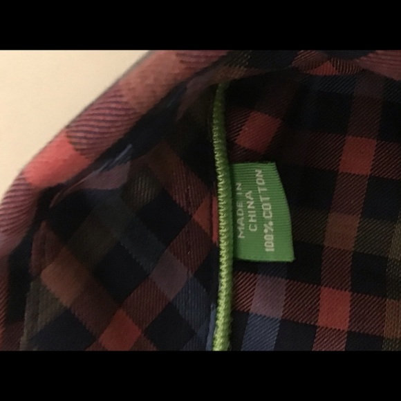 Forsyth of Canada Men’s Shirt - Picture 6 of 6